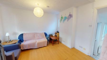 3 bedroom Terraced House to let in Viaduct Road, Brighton, BN1