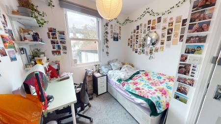 5 bedroom Terraced House to let in Viaduct Road, Brighton, BN1