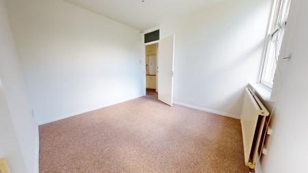 2 bedroom Flat to let in Cromwell Road