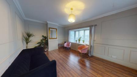 4 bedroom Ground floor maisonette to let in Shirley Street, Hove, BN3