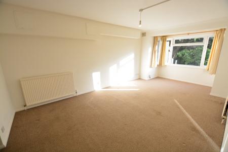 1 bedroom Flat to let in London Road, Brighton, BN1