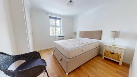 1 bedroom Flat to let in Blackman Street