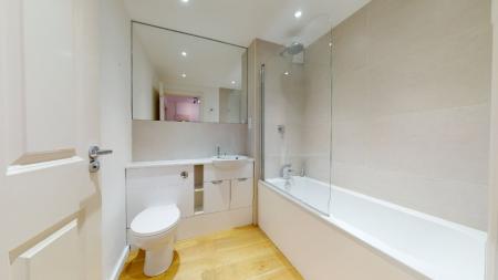1 bedroom Flat to let in Blackman Street