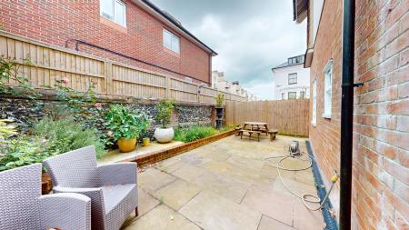 Lansdowne Road, Hove, BN3