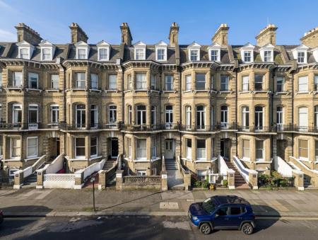 0 bedroom Flat to let in First avenue, Hove, BN3