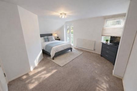 4 bedroom Semi-detached house for sale in Mill Rise, Brighton, BN1