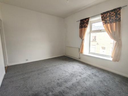 2 bedroom Terraced House to let in Ingham Street, Padiham, BB12
