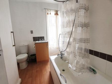 2 bedroom Terraced House to let in Ingham Street, Padiham, BB12