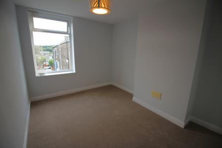 2 bedroom Terraced House for sale in Thomas Street, Lees, OL4