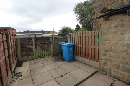 2 bedroom Terraced House for sale in Thomas Street, Lees, OL4