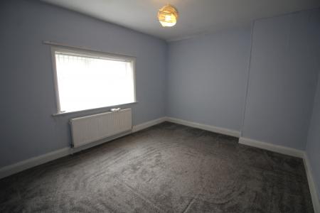 2 bedroom End of terrace house to let in Ashwood Avenue, Ramsbottom, BL0