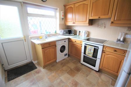 2 bedroom Semi-detached bungalow for sale in Crossdale Road, Bolton, BL2