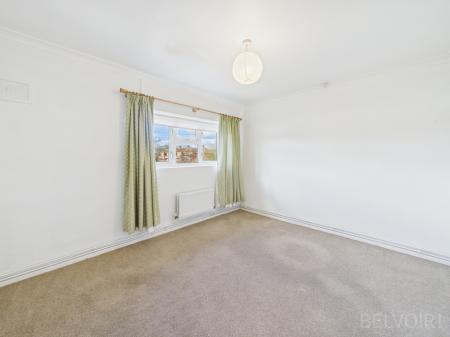 2 bedroom Maisonette for sale in Derwent Road, Bury St Edmunds, IP32