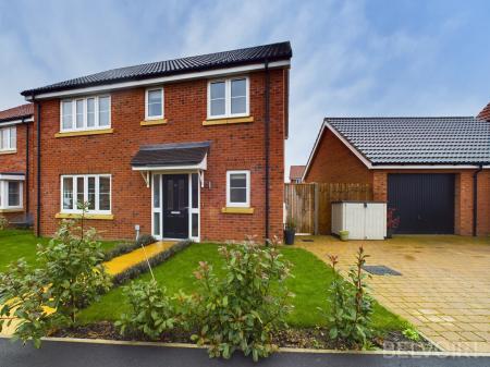 4 bedroom Detached house for sale in Granger Close, Walsham-Le-Willows, BSE, IP31