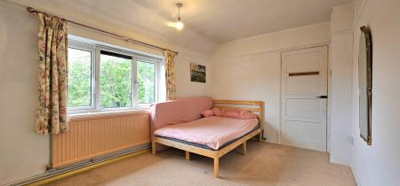 1 bedroom Maisonette for sale in Gray Road, Cherry Hinton, Cambridge, CB1