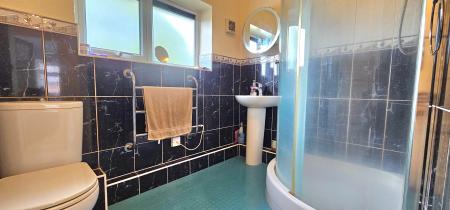 1 bedroom Maisonette for sale in Gray Road, Cherry Hinton, Cambridge, CB1