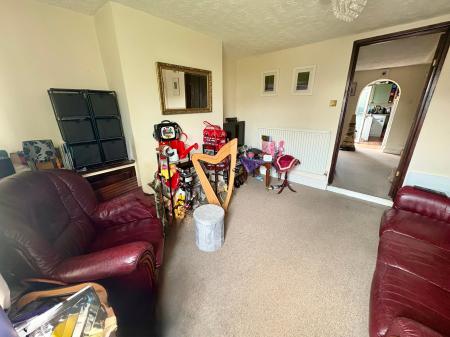 2 bedroom End of terrace house for sale in New Road, Huntingdon, PE16