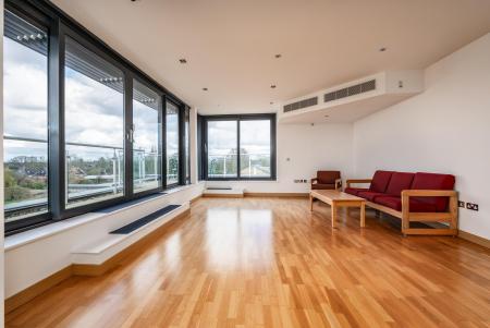 2 bedroom Penthouse for sale in Riverside, Cambridge, CB5