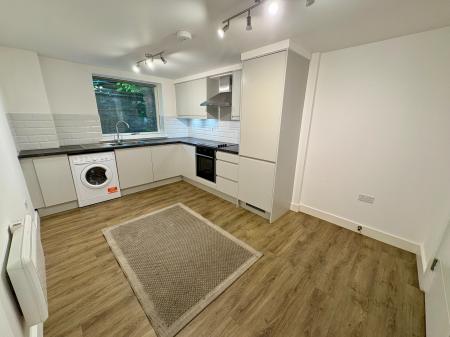 3 bedroom Flat for sale in Springfield Road, Cambridge, Cambridge, CB4