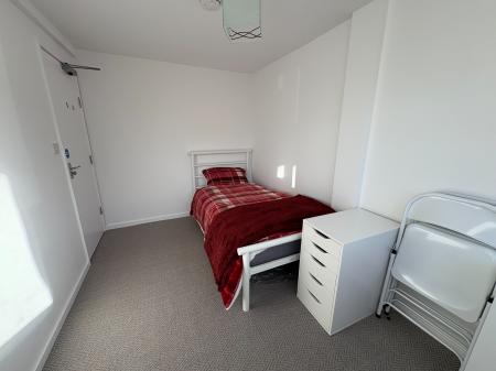 1 bedroom House share to let in Ashvale, Cambridge, CB4