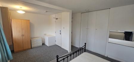 1 bedroom House share to let in Ashvale, Cambridge, CB4