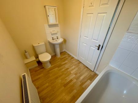 3 bedroom Semi-detached house to let in Foxhollow, Cambourne, CB23