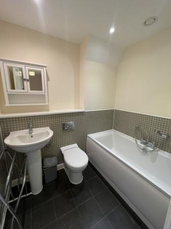 3 bedroom Terraced House to let in Mosquito Road, Cambridge, CB23