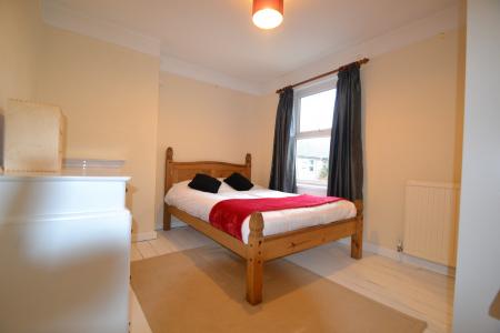 4 bedroom Semi-detached house to let in Oak Tree Avenue, Chesterton, Cambridge, CB4