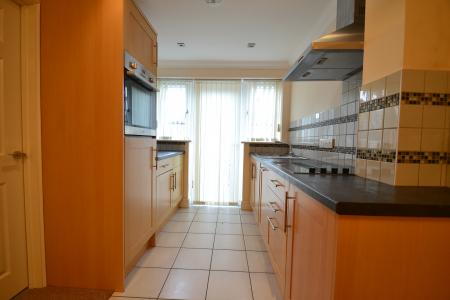 2 bedroom Flat to let in Victoria Road, Cambridge, CB4