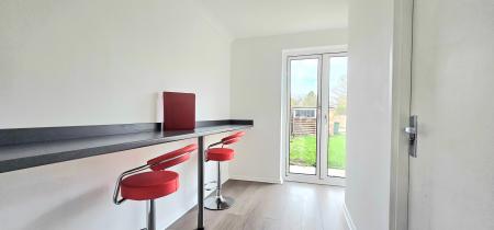 1 bedroom Terraced House to let in High Street, Cherry Hinton, Cambridge, CB1