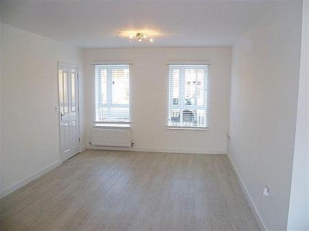 2 bedroom Flat to let in Chieftain Way, Orchard Park, Cambridge, CB4