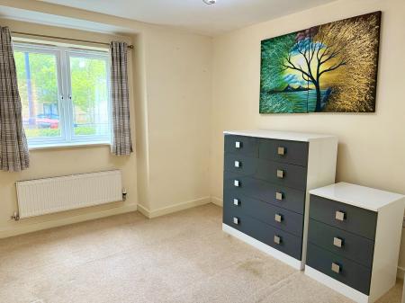 2 bedroom Flat for sale in Sweetpea Way, Orchard Park, Cambridge, CB4