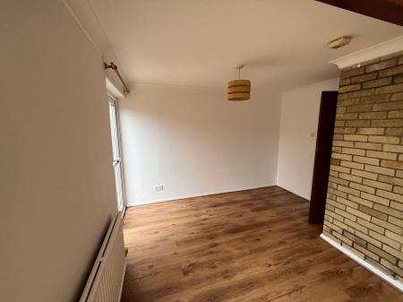 2 bedroom End of terrace house to let in Crowland Way, Cambridge, CB4