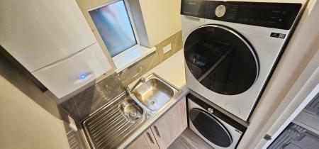 1 bedroom Flat to let in High Street, Cambridge, CB22