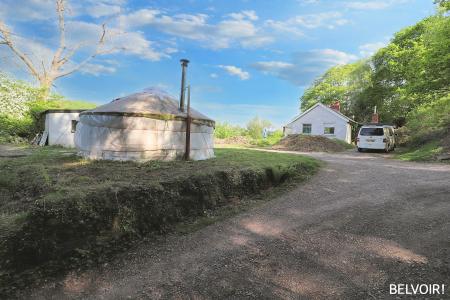 1 bedroom Detached house for sale in Heatherview Road, Pontypridd, CF37