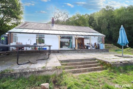 1 bedroom Detached house for sale in Heatherview Road, Pontypridd, CF37