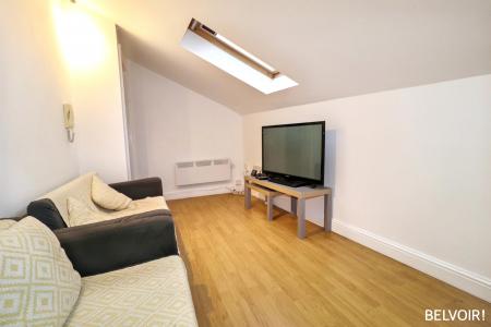 2 bedroom Flat for sale in Broadway, Roath, Cardiff, CF24