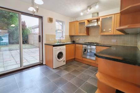 2 bedroom Terraced House to let in De Havilland Road, Pengam Green, Cardiff, CF24