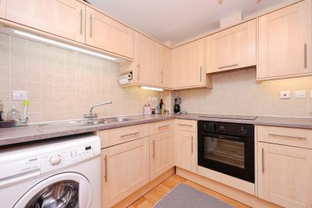 2 bedroom Apartment for sale in Willow Place, Parkland Village, Carlisle, CA1