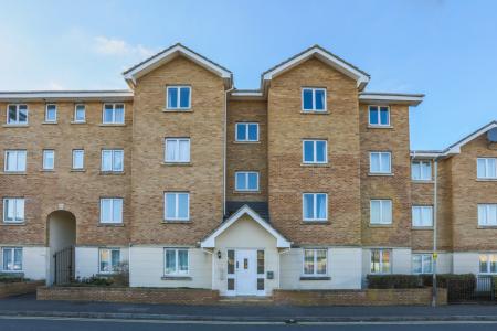 Cassin Drive, Cheltenham, GL51