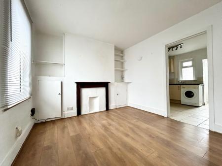 2 bedroom Terraced House to let in Brunswick Street, Cheltenham, GL50