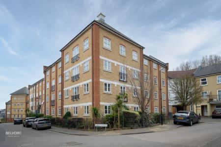 Albany Gardens, Hythe, Colchester, CO2