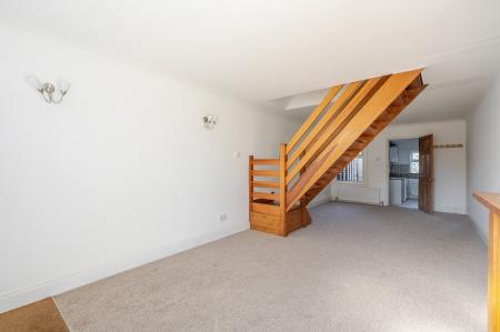 2 bedroom End of terrace house for sale in Nayland Road, Colchester, CO4