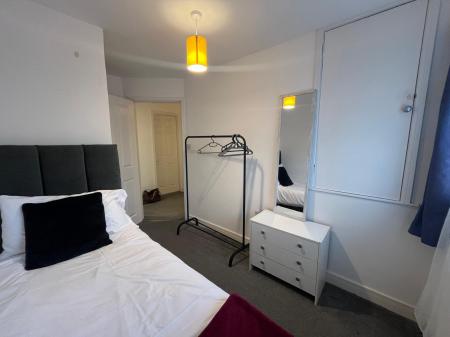 3 bedroom Terraced House to let in Hawthorn Avenue, Greenstead, Colchester, CO4