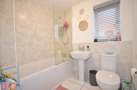 3 bedroom Detached house for sale in Kennard Close, Corby, NN17