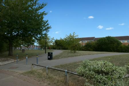 1 bedroom Semi-detached house to let in Twigg Crescent, Armthorpe, DN3