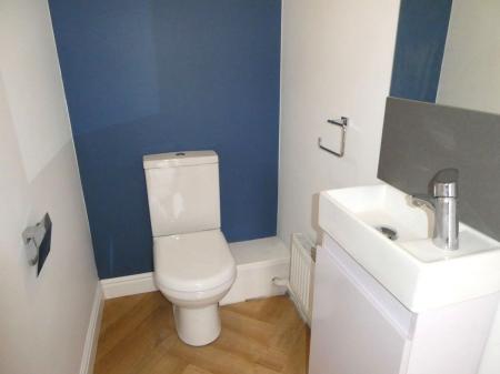 1 bedroom Semi-detached house to let in Twigg Crescent, Armthorpe, DN3