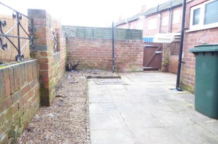 2 bedroom Terraced House to let in Burton Avenue, Balby, Doncaster, DN4