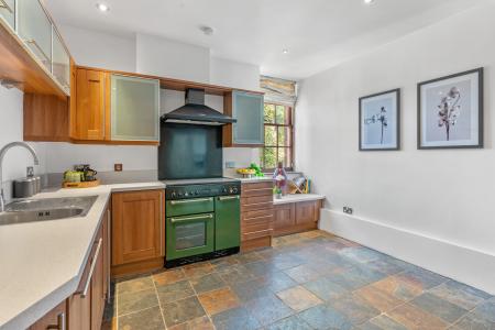 4 bedroom Flat for sale in Ramsay Garden, Old Town, Edinburgh, EH1