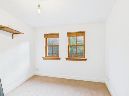 4 bedroom House to let in Coltbridge Avenue, Edinburgh, EH12